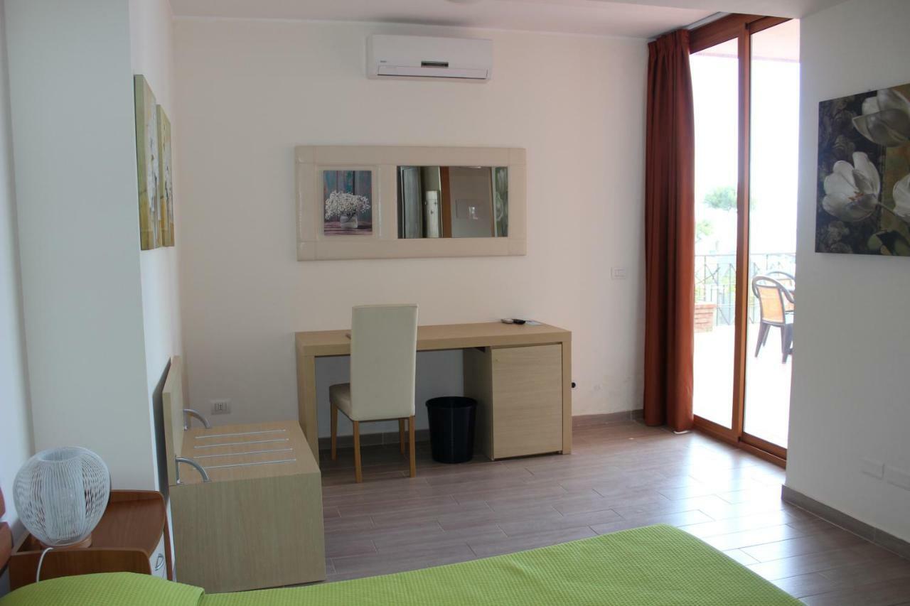 Taormina Hotel Calipso Mazzeo Extérieur photo